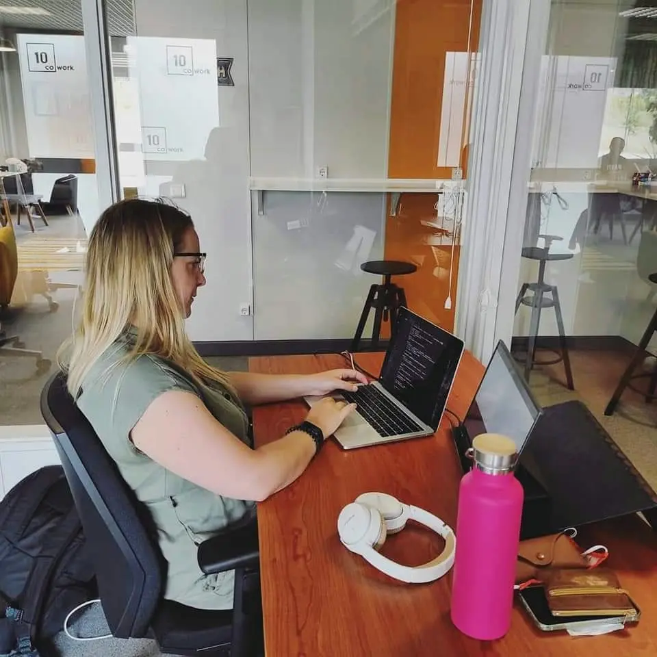10cowork photo
