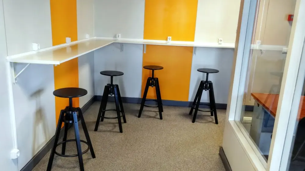 10cowork photo
