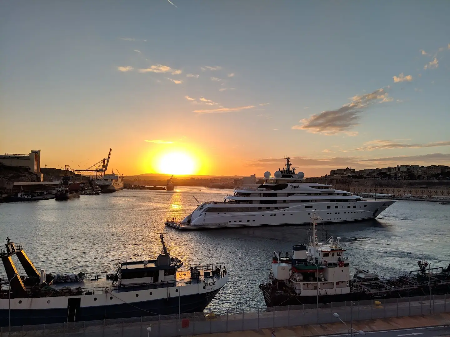 cocohub malta photo