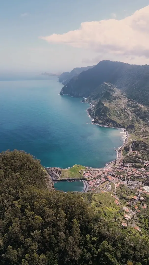 Homeoffice Madeira | CoWorking + CoLiving photo