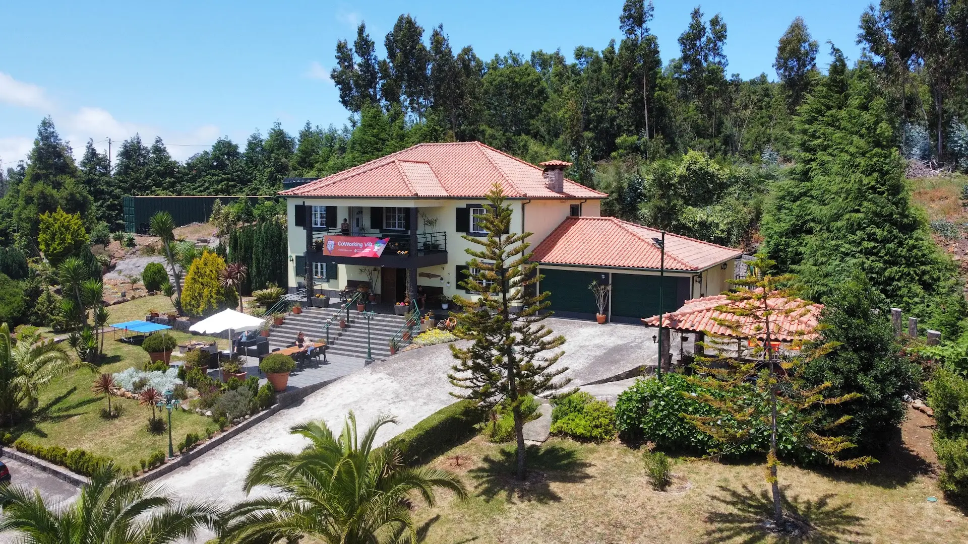 Homeoffice Madeira | CoWorking + CoLiving photo