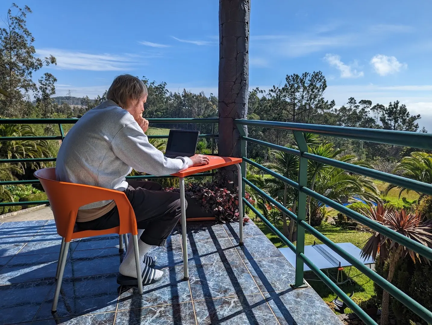 Homeoffice Madeira | CoWorking + CoLiving photo