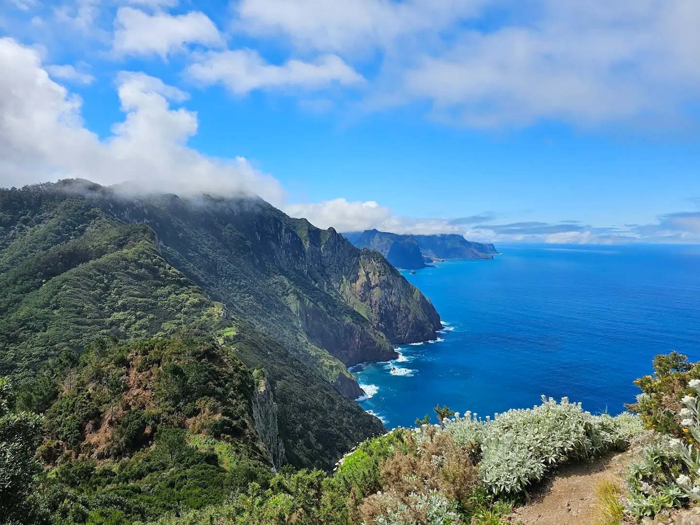 Homeoffice Madeira | CoWorking + CoLiving photo