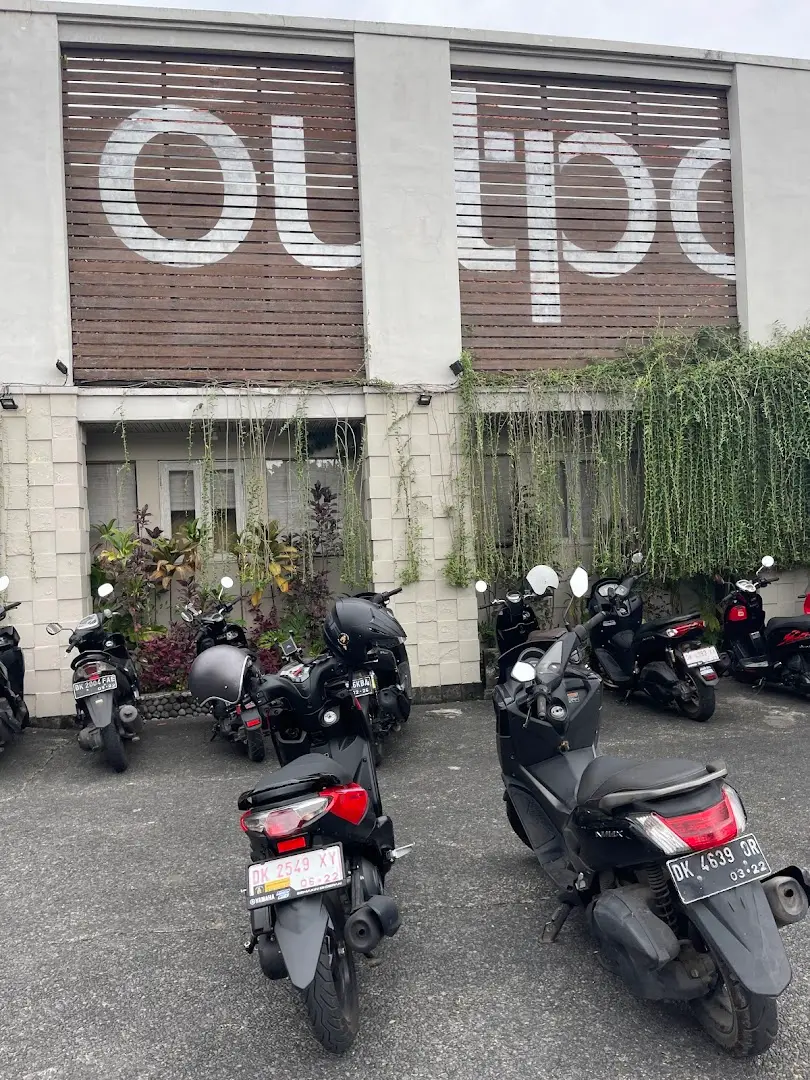 Outpost Ubud Coworking photo