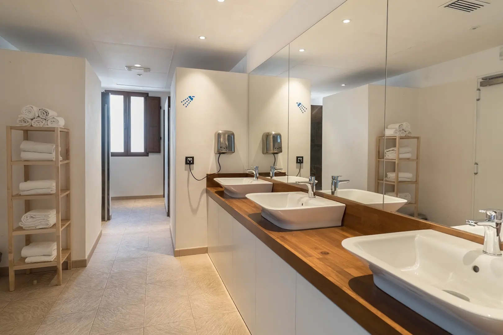 Sun and Co. - Coliving | Coworking | Community photo