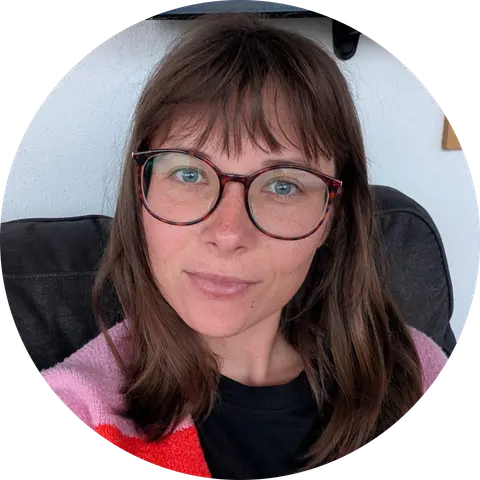 Elena Mayer