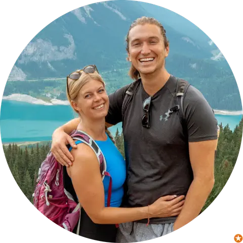 Dom and Josie – Red White Adventures