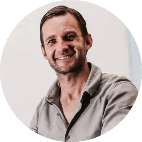 Iain Sykes