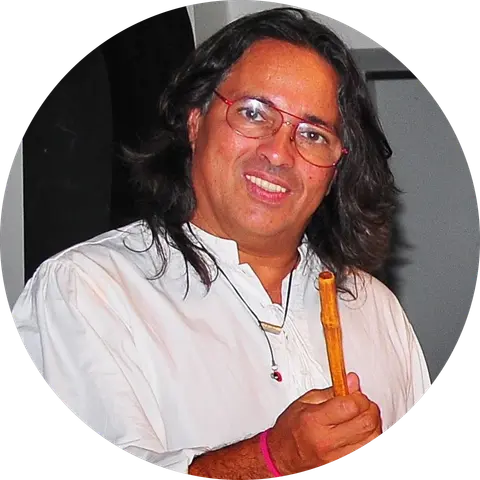 Satyamo Hernandez