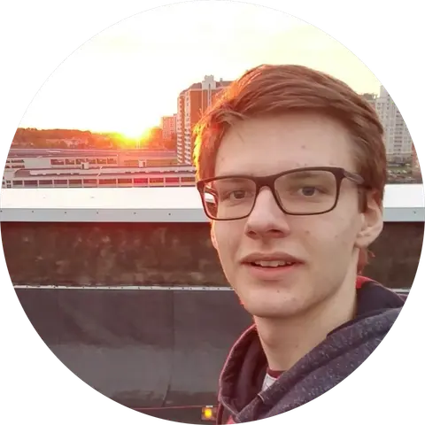 Александр Валентинов