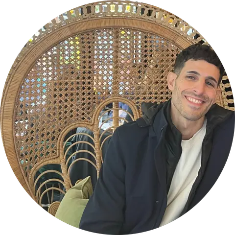 Nicolás