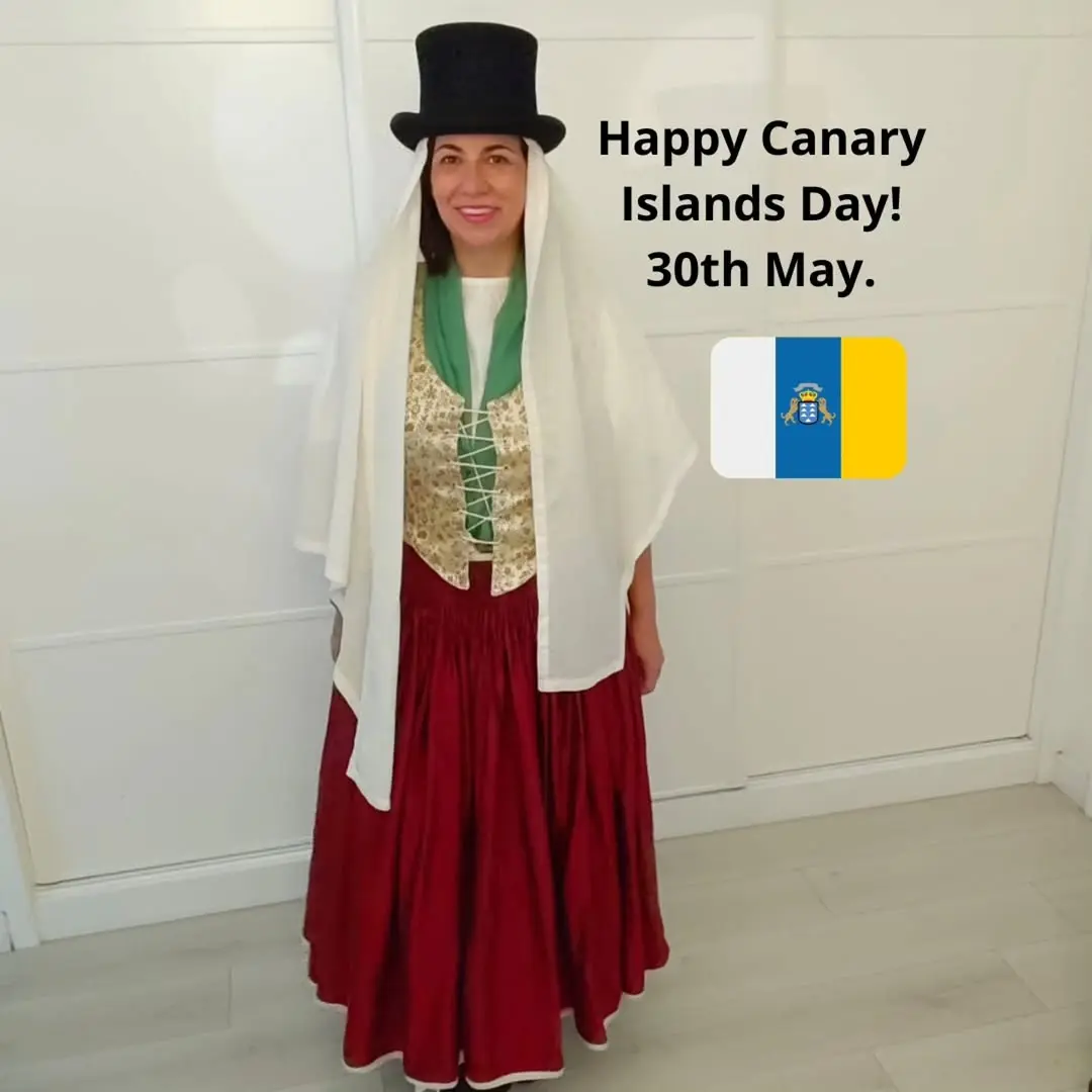 People come to Canarias for the weather. They stay for the lifestyle.

Some people arrive at Coliving 1907 thinking they