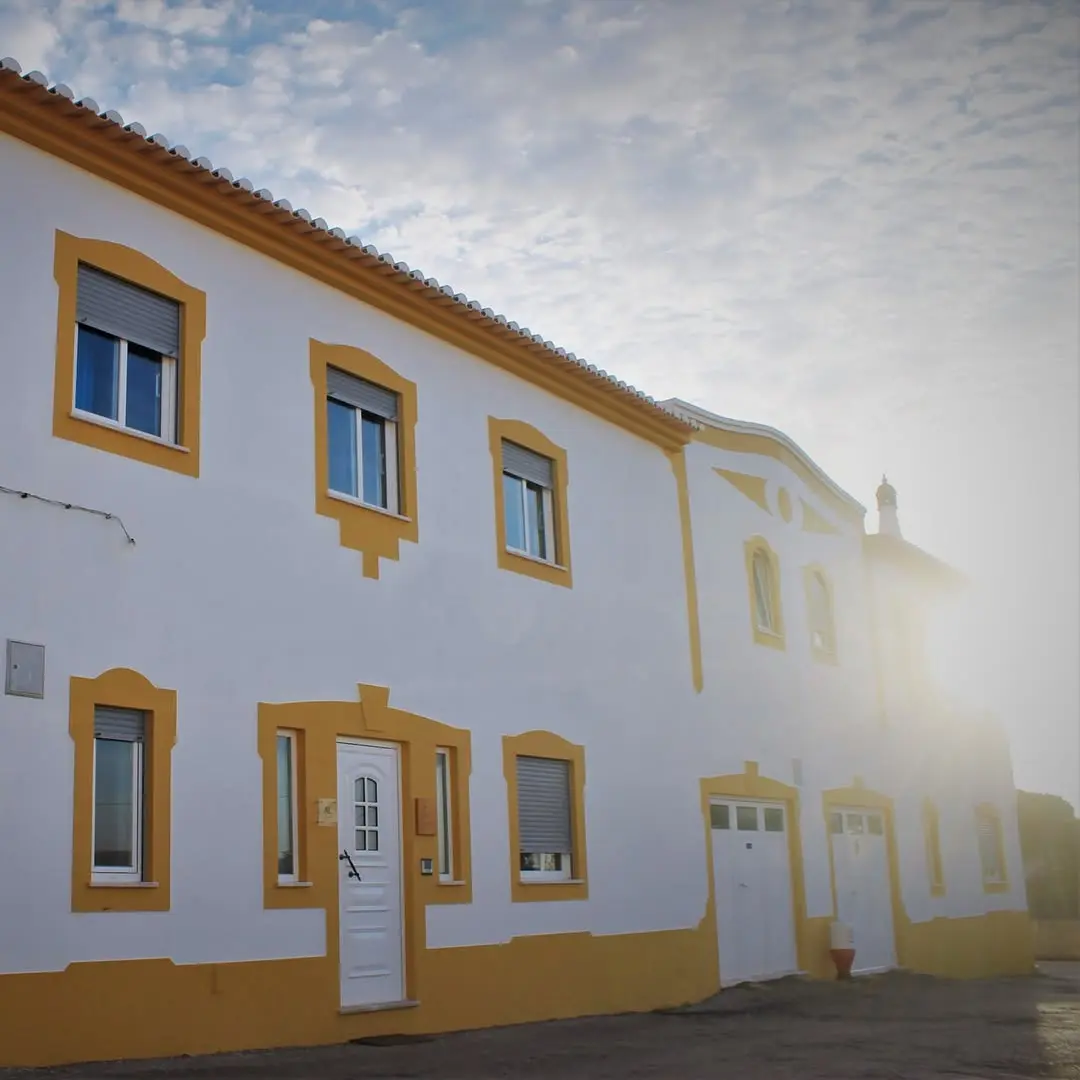 Our doors are open to welcome you in Sagres!

Check our website to book your spot!
www.localguesthouse.pt

#sagres #alga