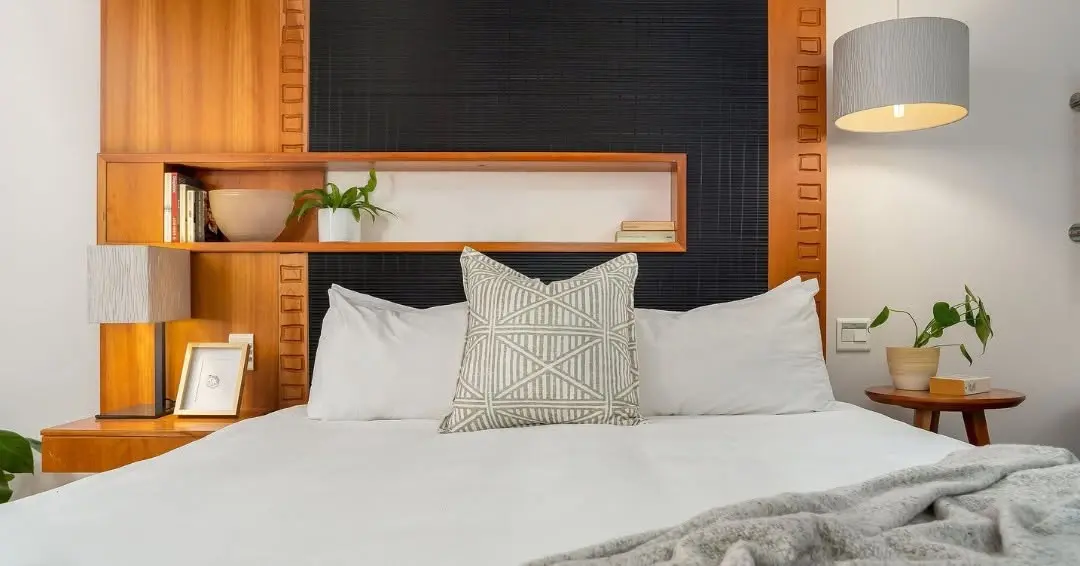 A room this good-looking should come with a warning ⚠️🛏️

Neighbourgood East City is home to 107 thoughtfully designed, 