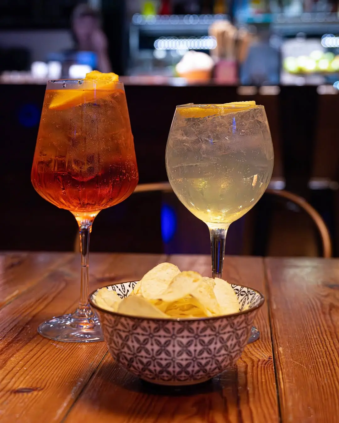A reminder that Monday Nights are special at STAY 🍊✨
Spritz just tastes better with only 5.50€
Which is your favorite? A