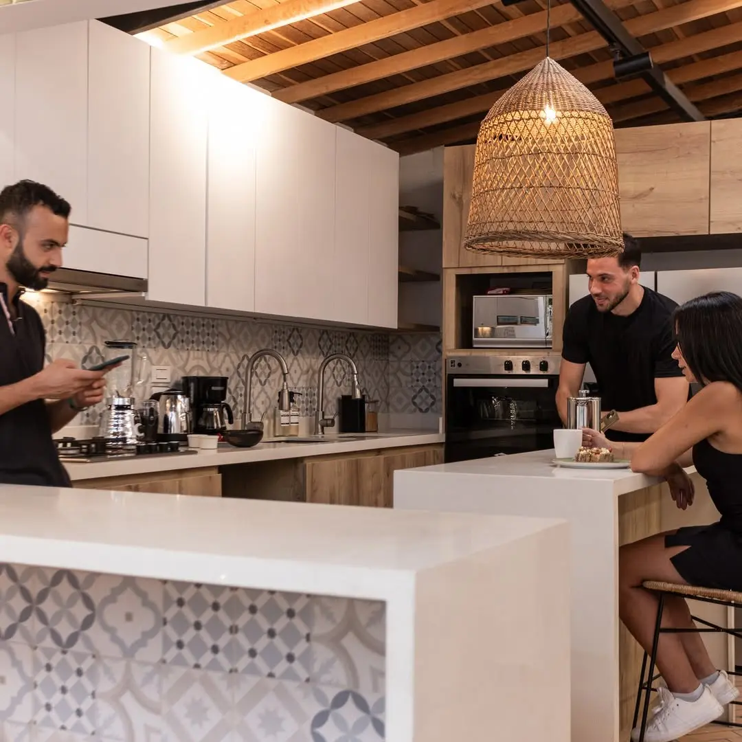Cooking together, sharing laughter, and creating memories 🍳✨ Life in coliving is all about connection and community. 

#