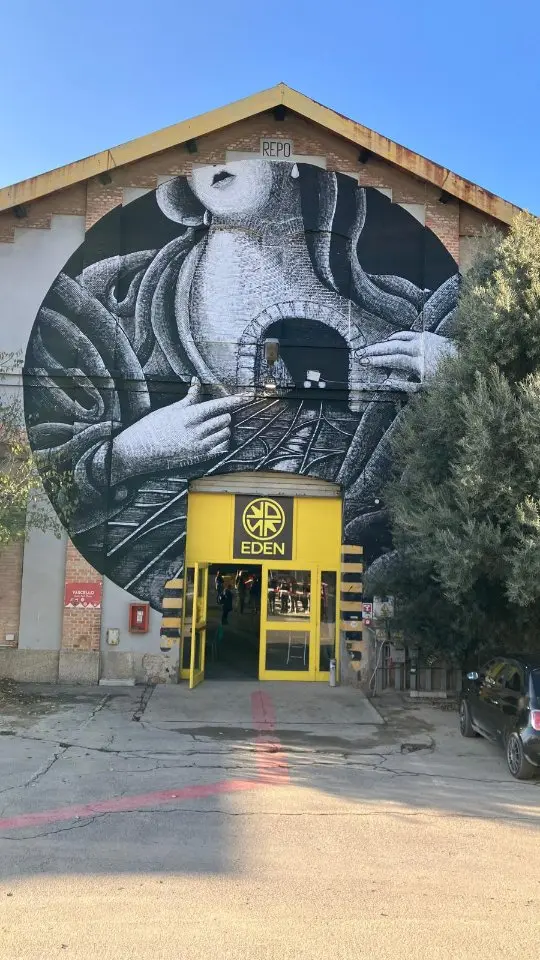 Vine 21 Bucharest photo 15
