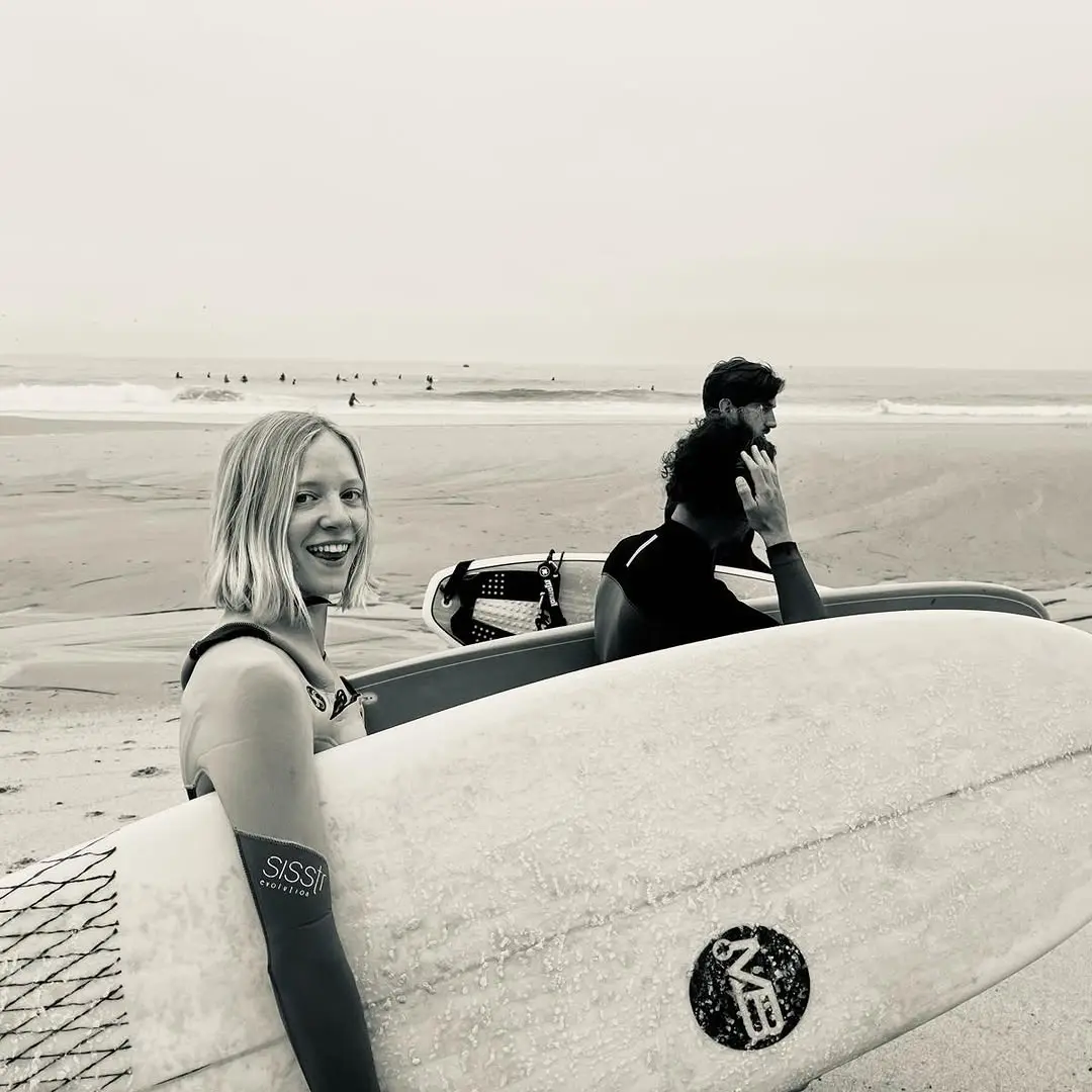 Longing for a break that not only refreshes you but also fills you with inspiration and clarity? 

Surf classes at Viven